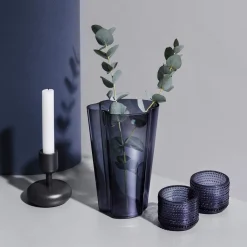 Kynttilänjalat-IITTALA Kynttilänjalka 107mm Tummanharmaa