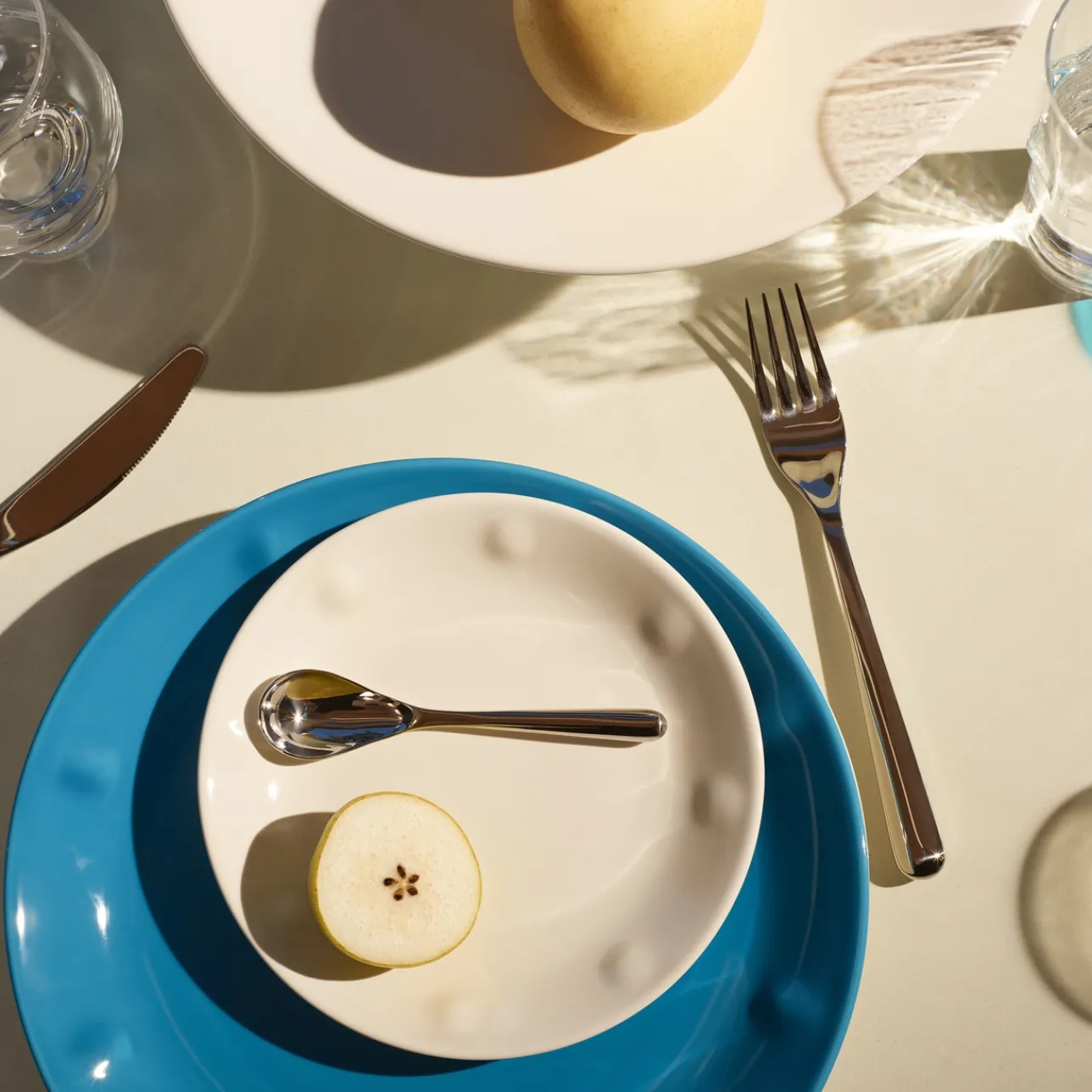 Lautaset-IITTALA Lautanen 18cm metallin Harmaa