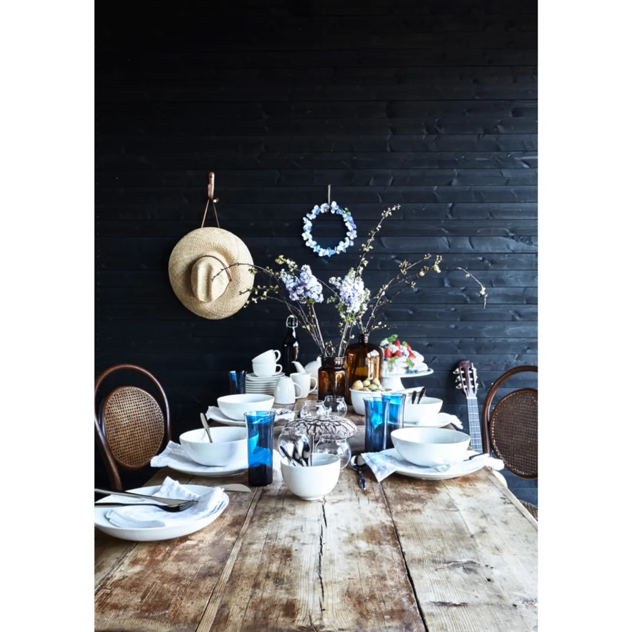 Lautaset-IITTALA Lautanen syvä 18cm Valkoinen