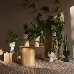 Kukkaruukut-IITTALA Ruukku jalallinen S korkea Valkoinen